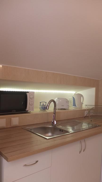 Bn Ghouse Apartment Lisbon Bagian luar foto