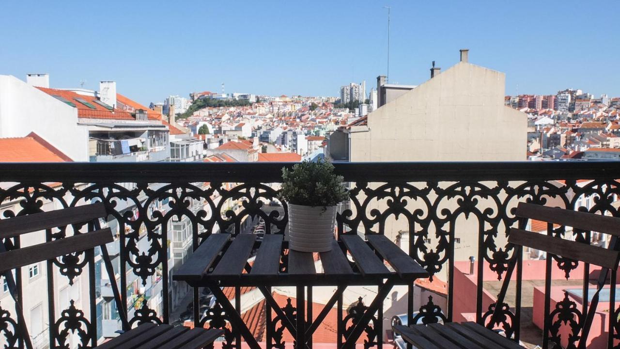Bn Ghouse Apartment Lisbon Bagian luar foto